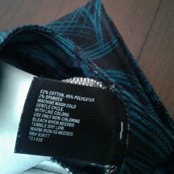 💥3/$20 Tropical printed midi skirt sz.16 - Picture 7 of 8